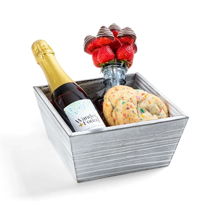 Birthday Berries & Cookies Gift Set